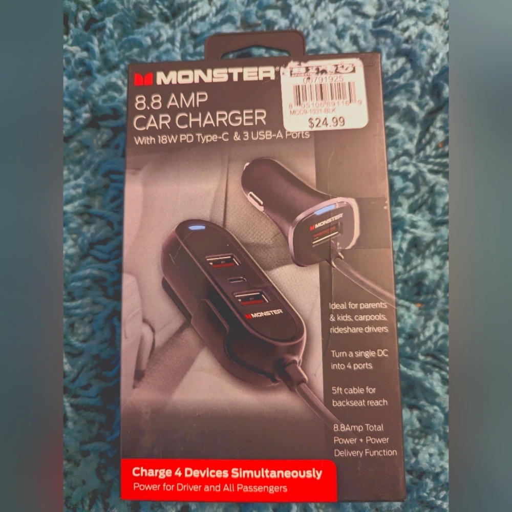 Monster 8.8 4 port car charger